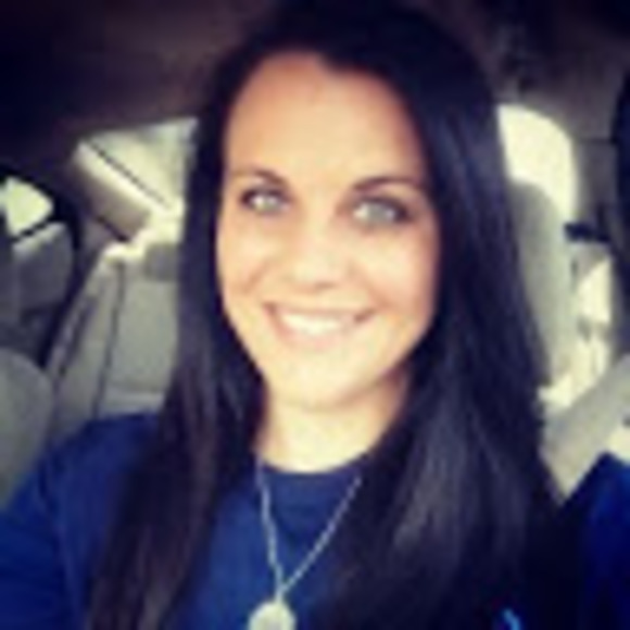 Meet your Posher, Candace - Picture 1 of 1